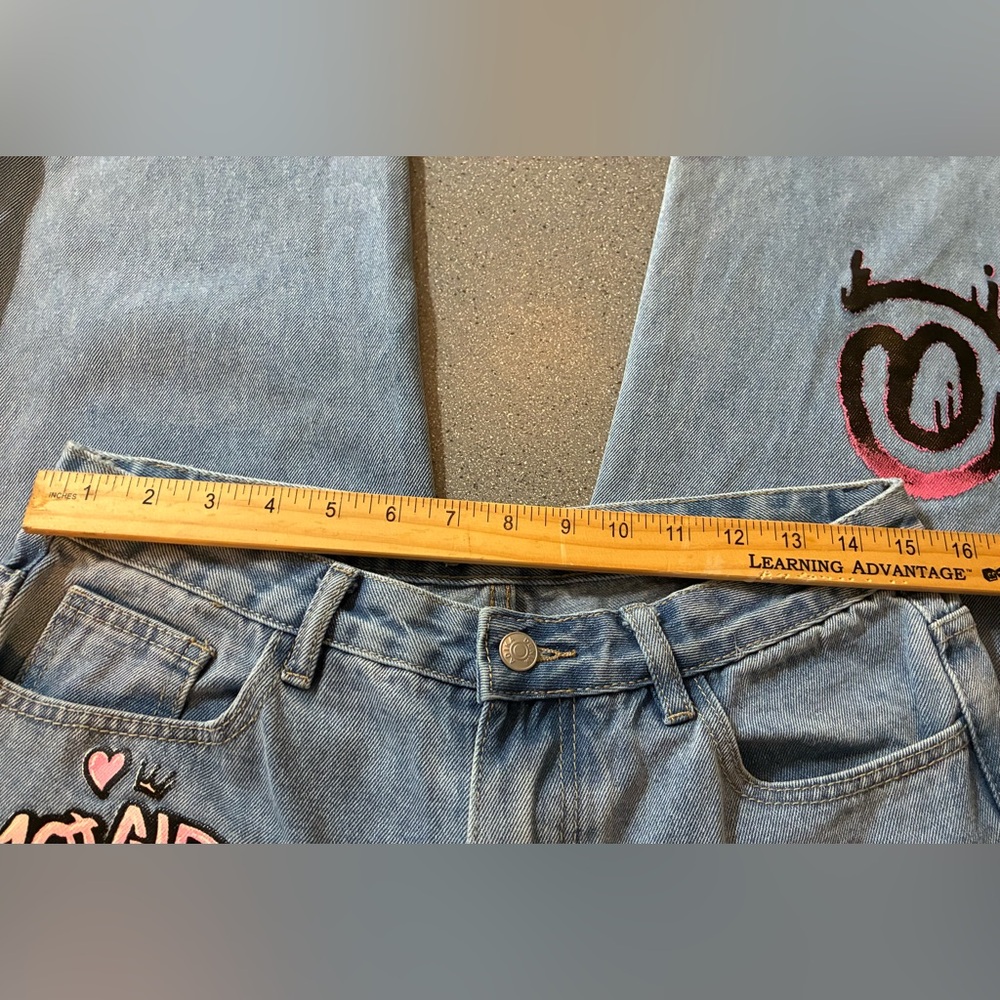 Adika Jeans with Graffiti Painted design Large/Like New Adiki Painted Jeans - Picture 8 of 9